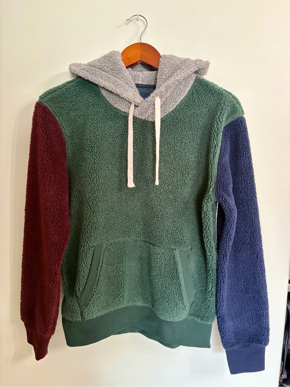 American Eagle Outfitters Green Sherpa Hoodie with Maroon & Navy Sleeves